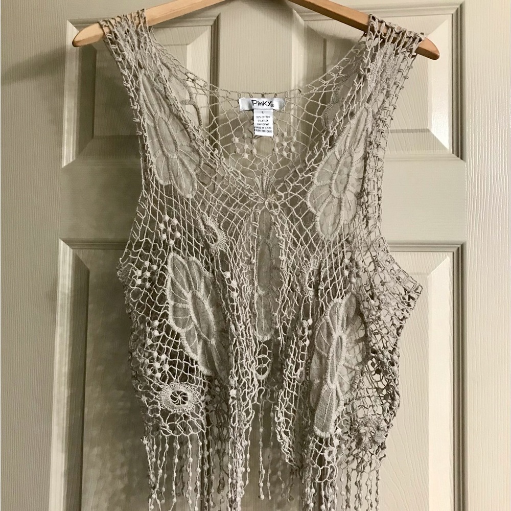 Vintage crochet romantic lace tie front tank top Size L